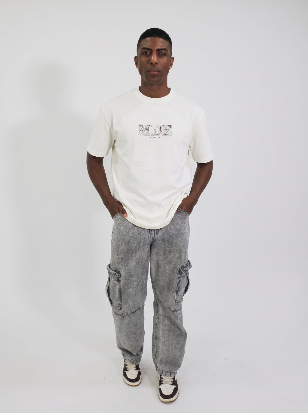 Camiseta Oversized MEDELLÍN - Marfil
